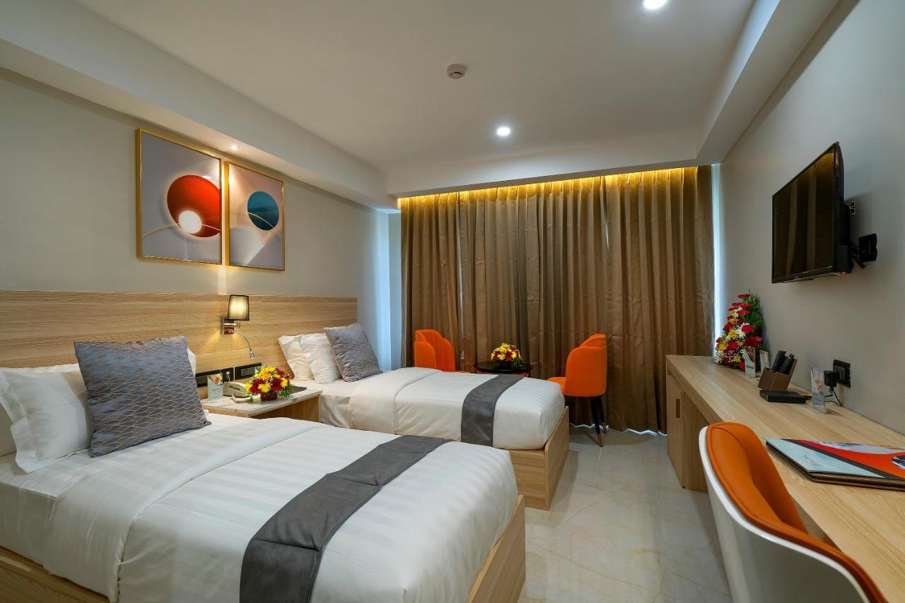 The Port By Jdaniels Hotel Thiruvananthapuram Kültér fotó